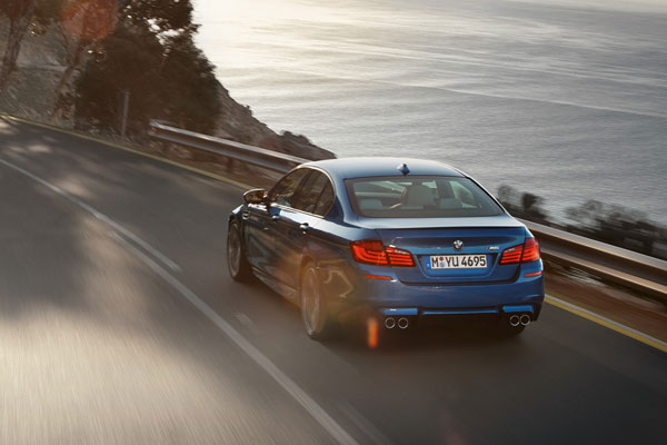 2012-bmw-m550d