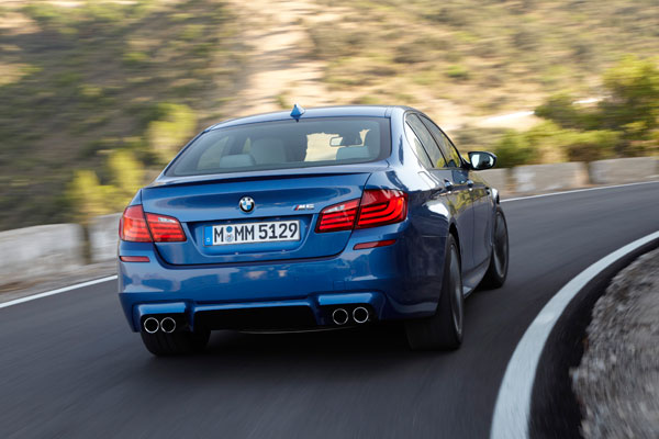 2012-bmw-m550d