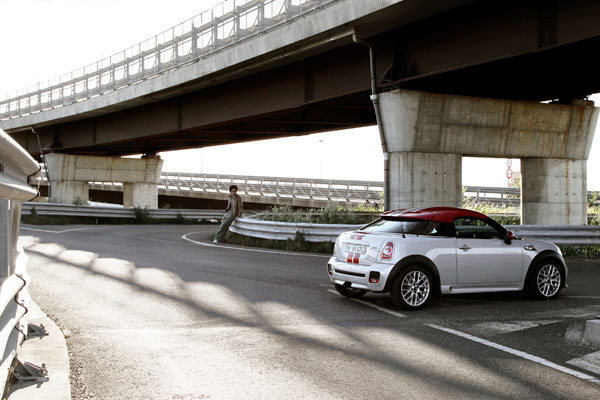 2011-mini-cooper-coupe