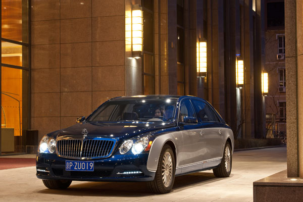 2009-maybach-62-zeppelin-