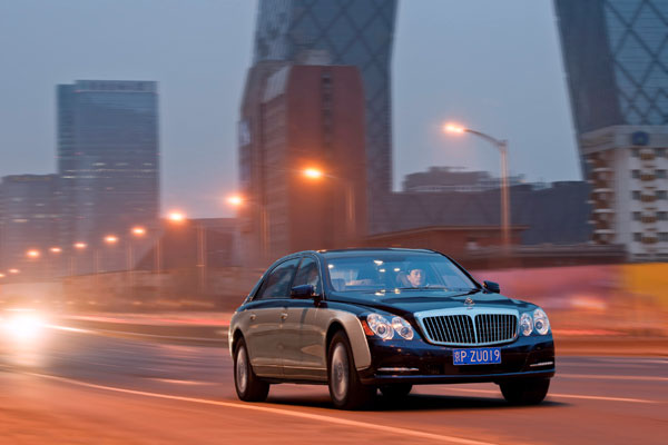 2009-maybach-62-zeppelin-