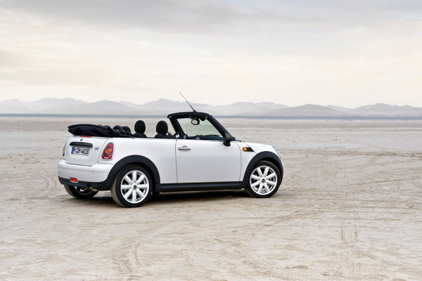 2009-mini-cabrio