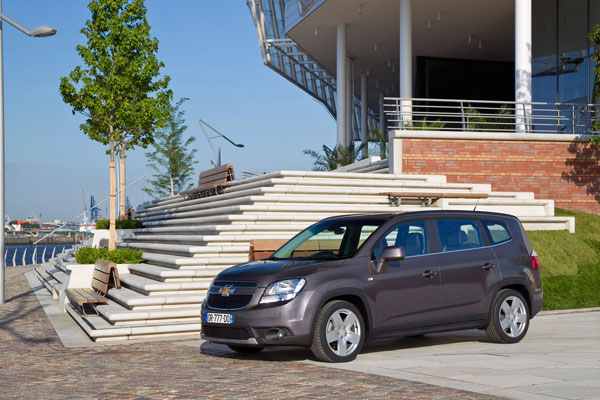 2010-chevrolet-orlando-