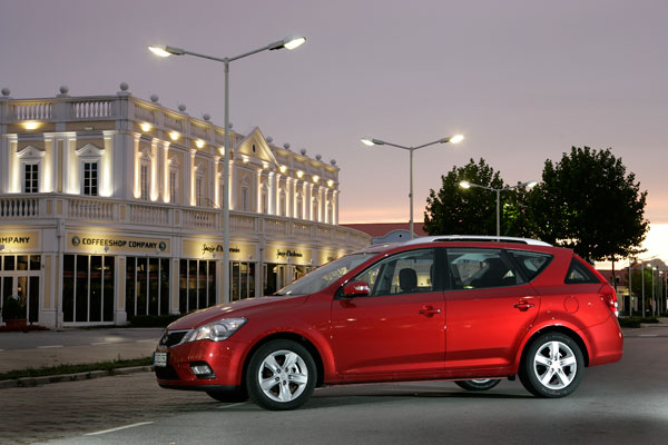 2007-kia-ceed-sport-wagon