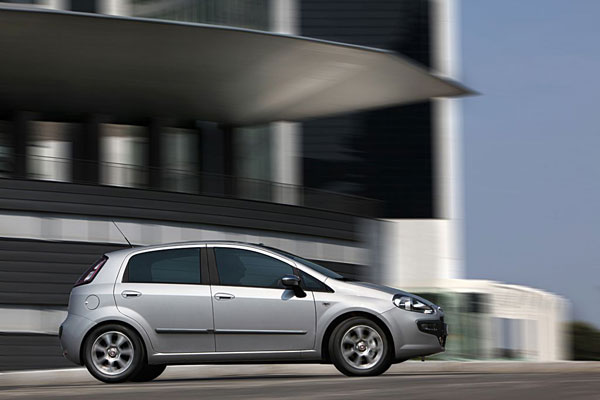 2009-fiat-punto-evo-5-vrata