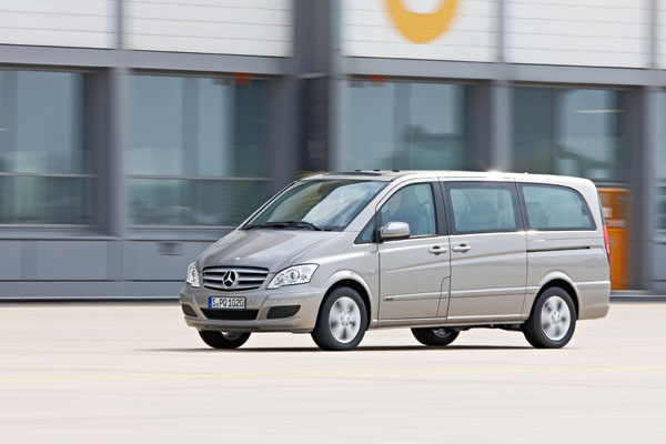 2010-mercedes-benz-viano