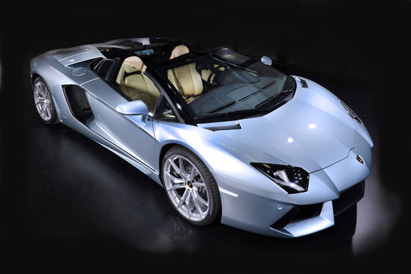 2012-lamborghini-aventador-lp-700-4-roadster