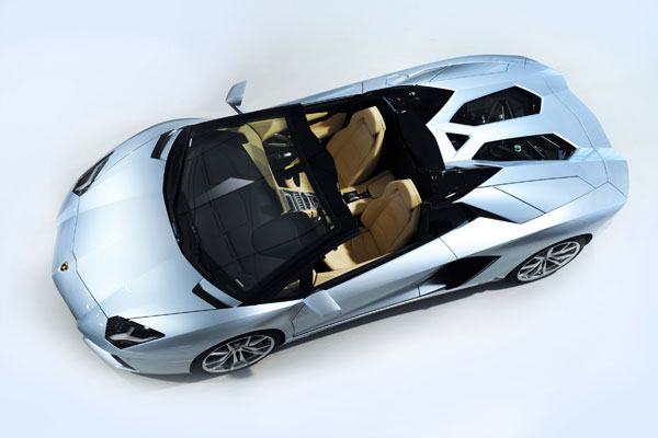 2012-lamborghini-aventador-lp-700-4-roadster