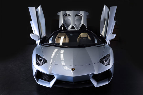 2012-lamborghini-aventador-lp-700-4-roadster