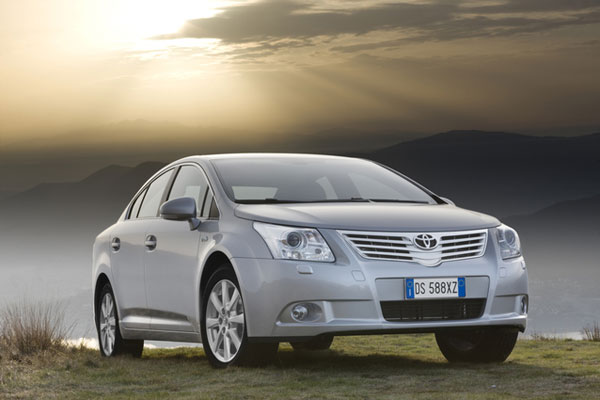 2009-toyota-avensis