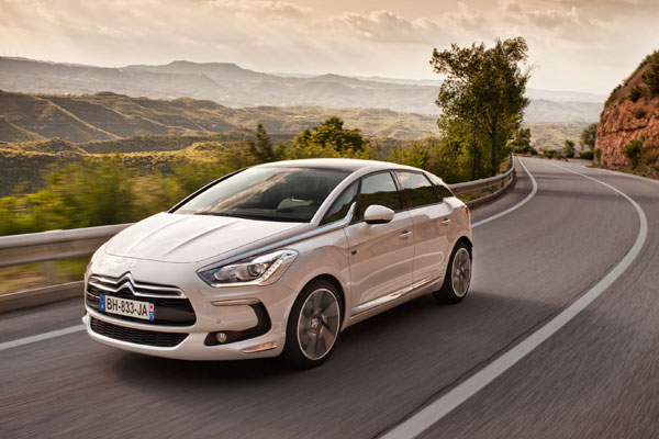 citroen-ds5-hybrid4