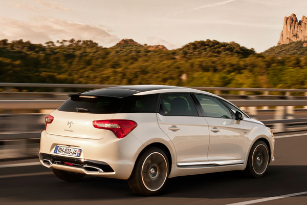 citroen-ds5-hybrid4