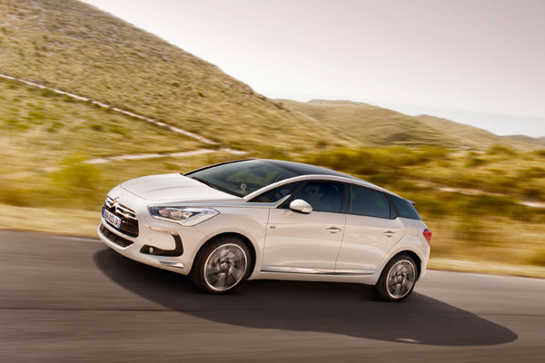 citroen-ds5-hybrid4