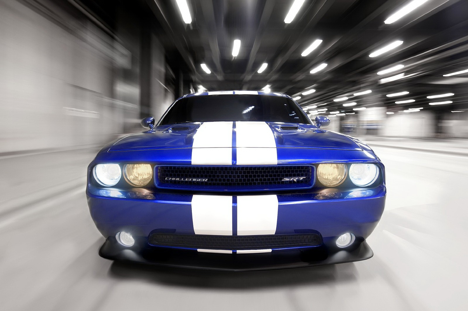 dodge-challenger-srt8-392