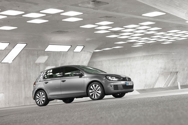 2009-volkswagen-golf-gti-gtd