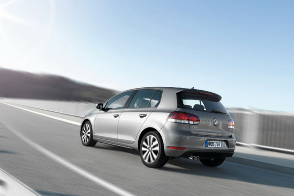 2009-volkswagen-golf-gti-gtd