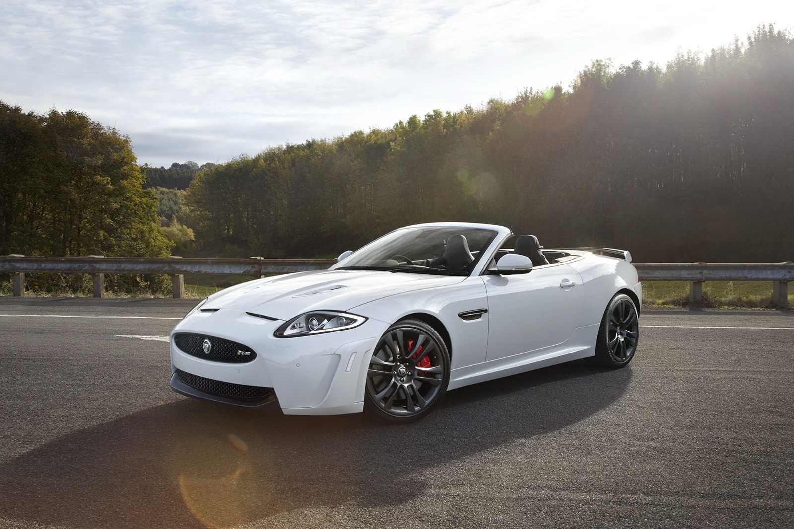 jaguar-xkr-s-convertible-galerija