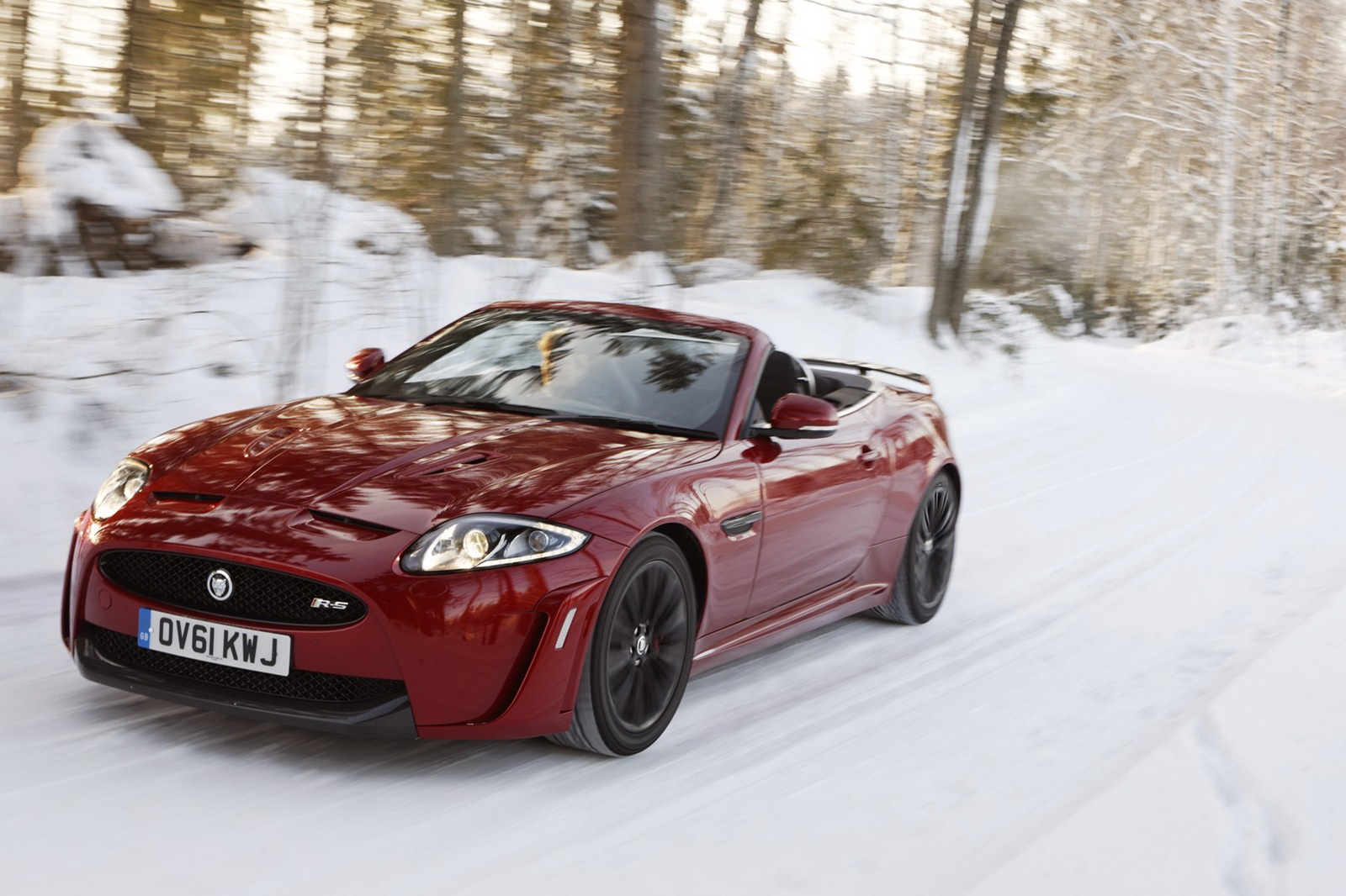 jaguar-xkr-s-convertible-galerija