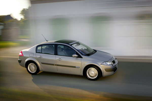 2006-renault-megane-sedan