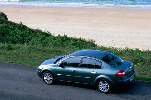 2006-renault-megane-sedan