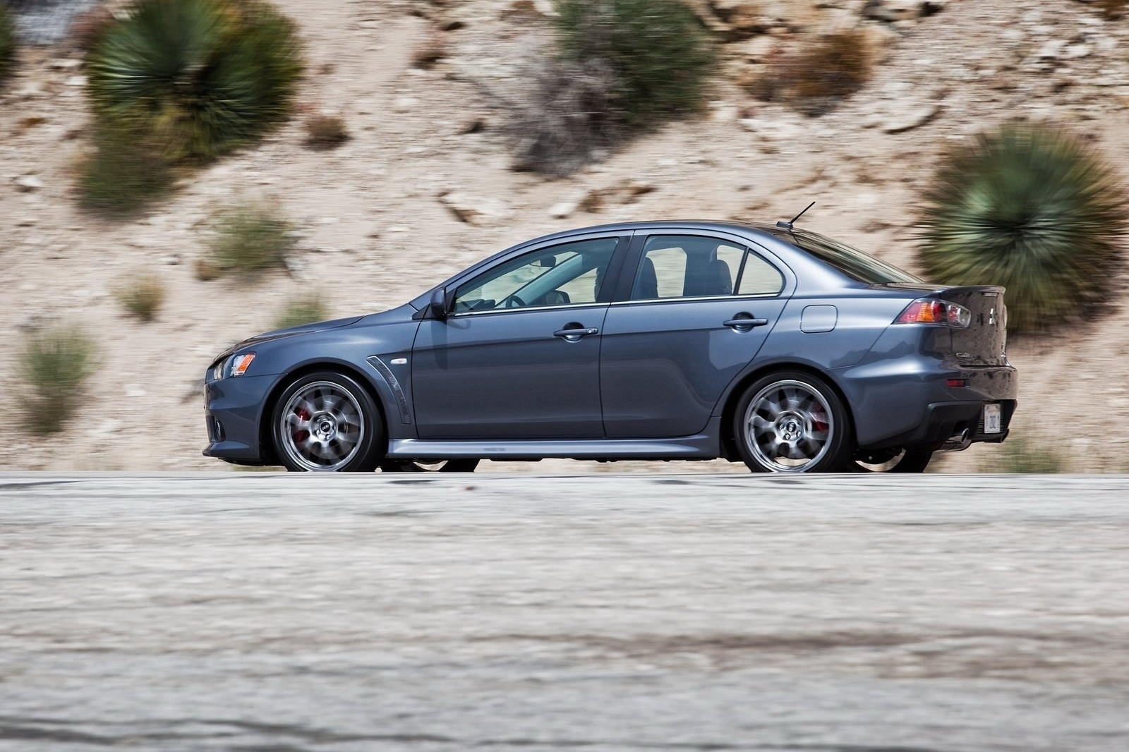 mitsubishi-lancer-evolution-mr
