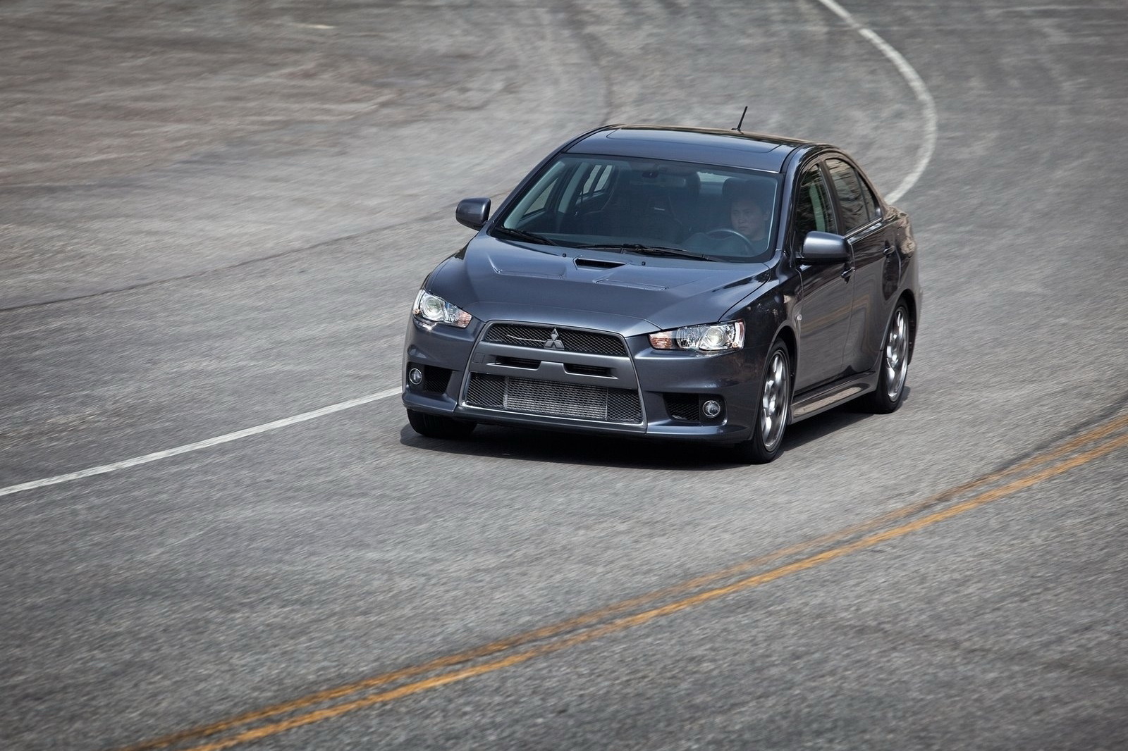 mitsubishi-lancer-evolution-mr