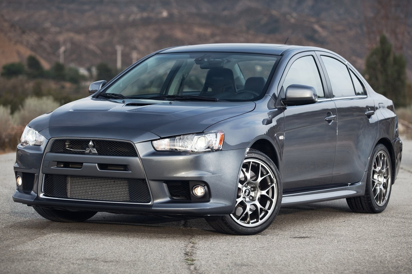 mitsubishi-lancer-evolution-mr