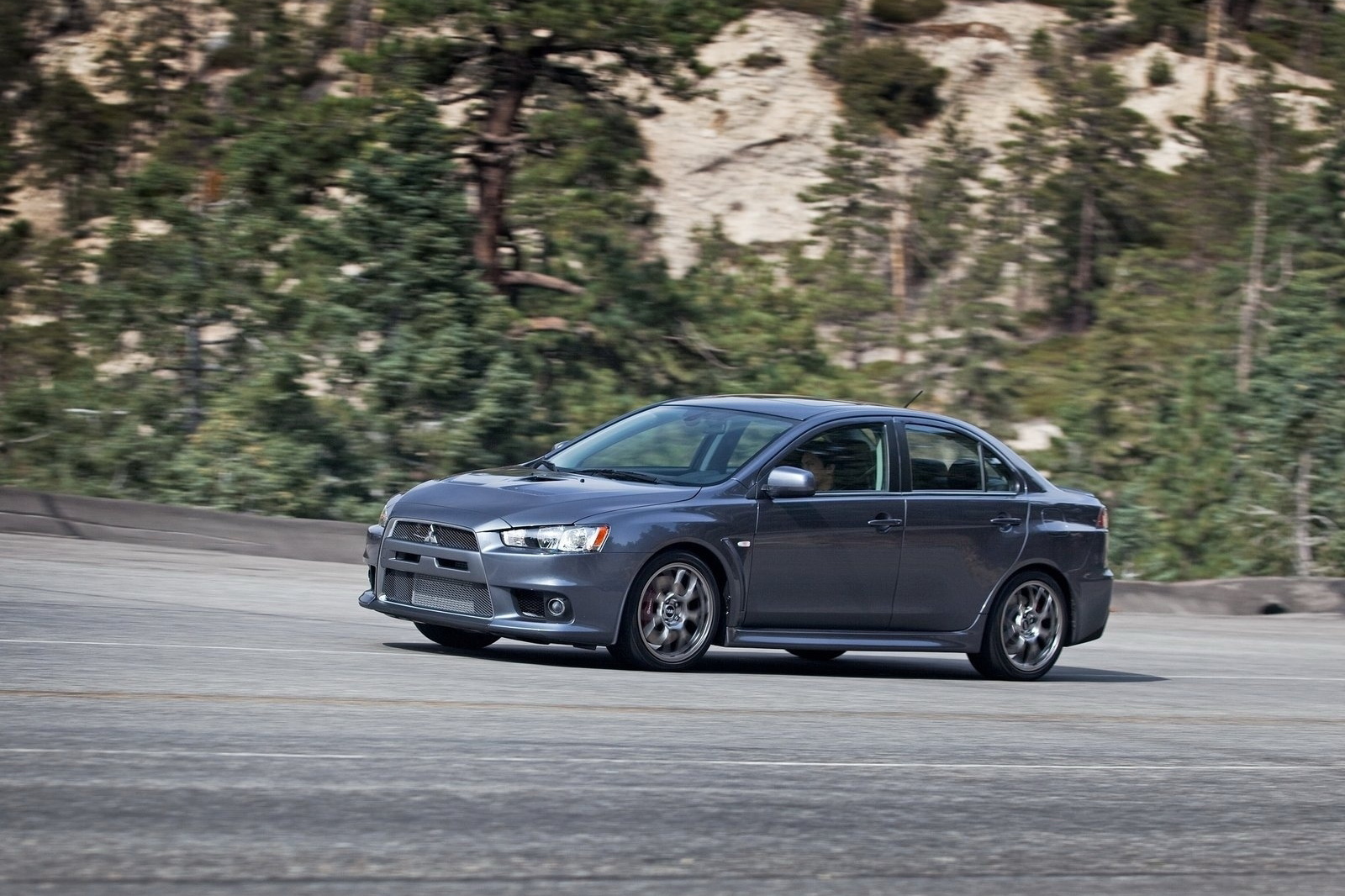 mitsubishi-lancer-evolution-mr