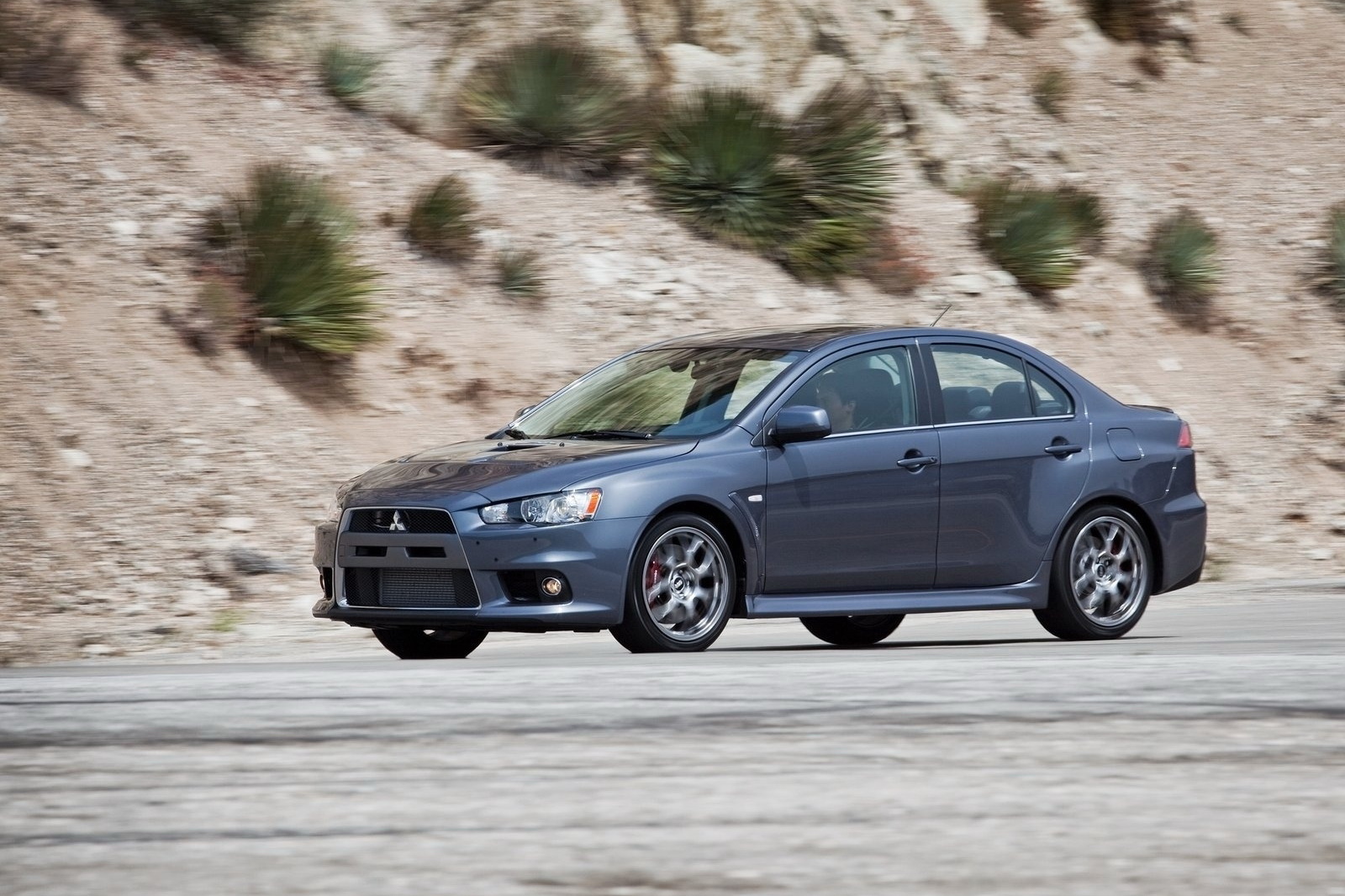 mitsubishi-lancer-evolution-mr