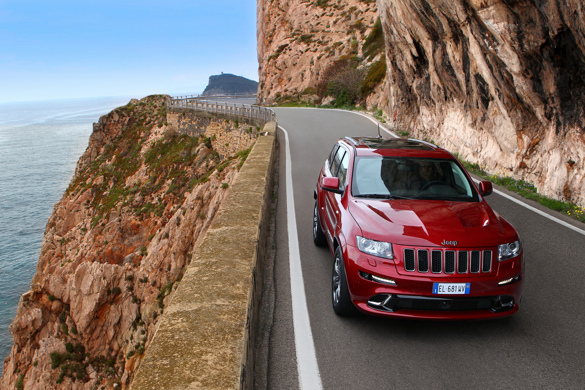 jeep-grand-cherokee-srt8-galerija