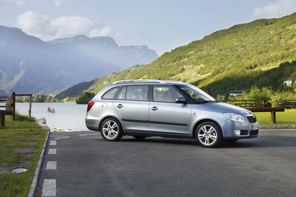 2008-skoda-fabia-combi