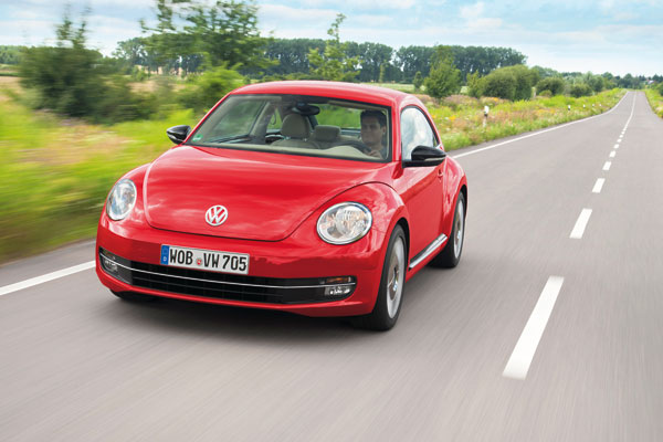 2011-volkswagen-beetle