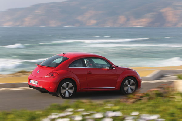 2011-volkswagen-beetle