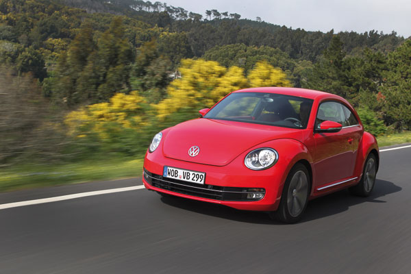 2011-volkswagen-beetle