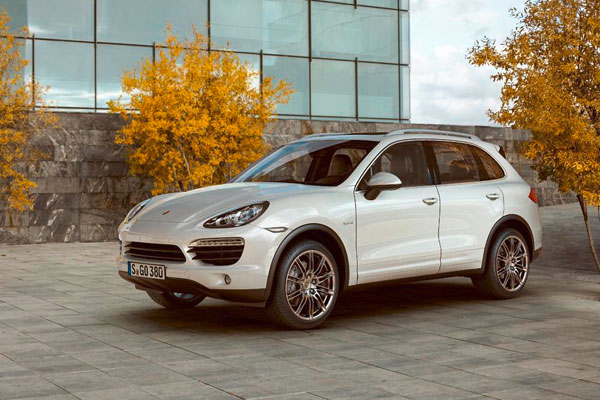 2010-porsche-cayenne-s-hybrid