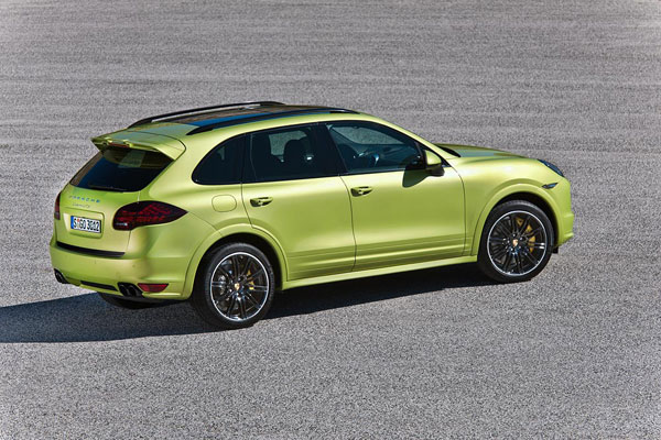 2012-porsche-cayenne-gts