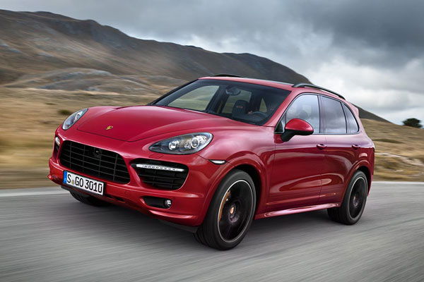 2012-porsche-cayenne-gts