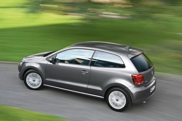 2009-volkswagen-polo-3-vrata