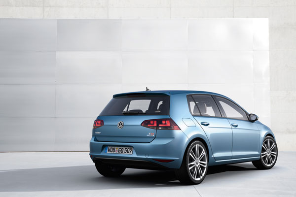 2012-volkswagen-golf-vii-5-vrata
