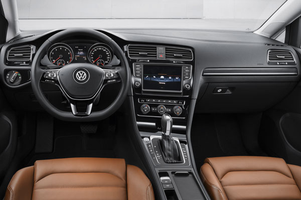 2012-volkswagen-golf-vii-5-vrata