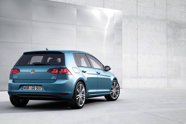 2012-volkswagen-golf-vii-5-vrata