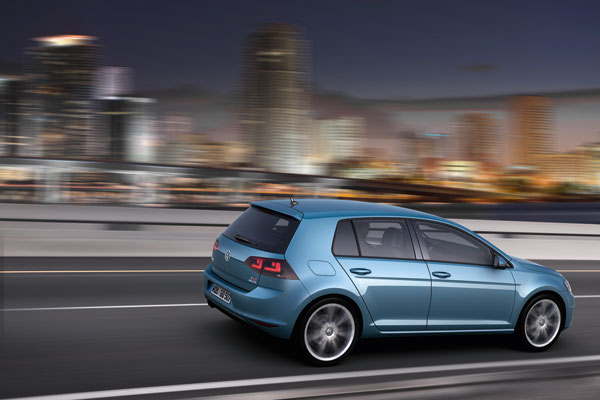 2012-volkswagen-golf-vii-5-vrata