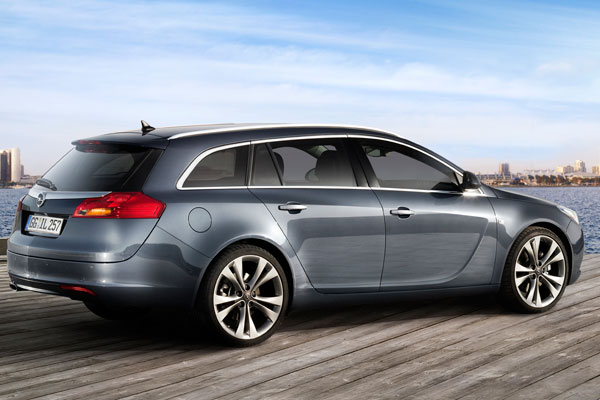 2009-opel-insignia-sports-tourer