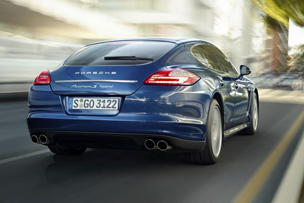 2011-porsche-panamera-s-hybrid