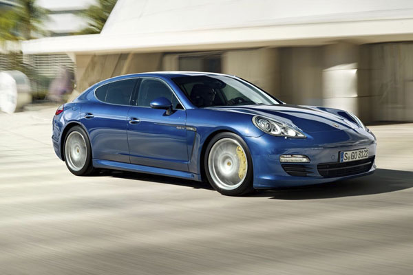 2011-porsche-panamera-s-hybrid