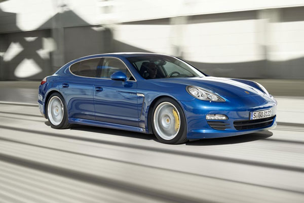 2011-porsche-panamera-s-hybrid