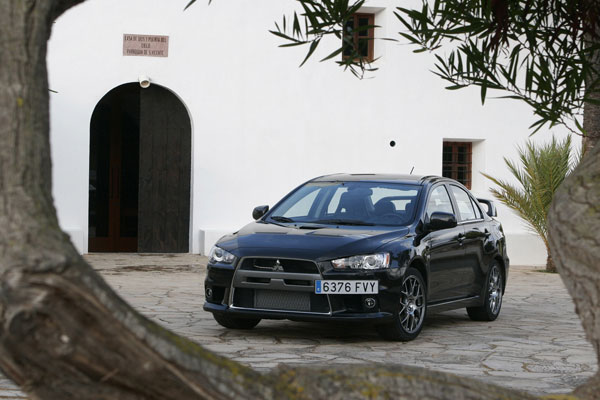 2008-mitsubishi-lancer-evolution