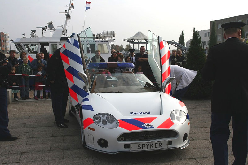 Sta-vozi-policija-u-svetu