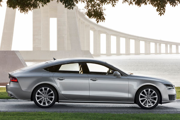 2010-audi-a7-sportback