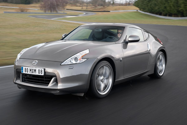 2009-nissan-370z